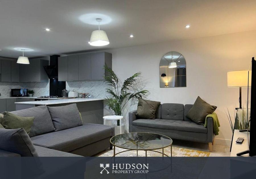 Open Plan Townhouse In Shrewsbury Exterior foto